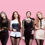 Adu Gaya Personel Blackpink Pose Pakai Samsung