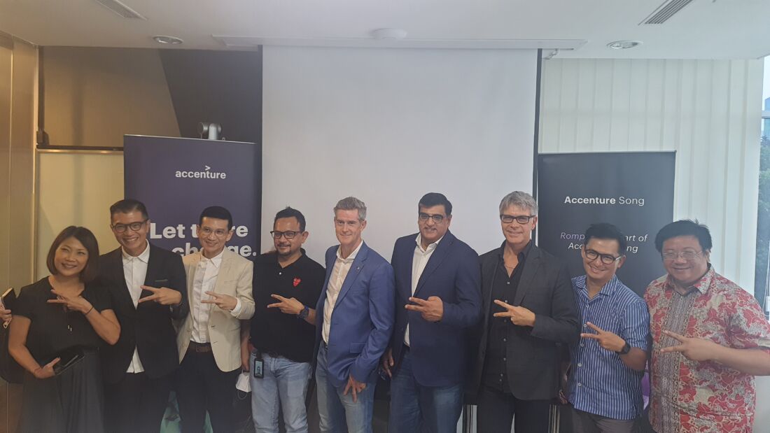 Accenture Song Resmi Akuisisi Romp