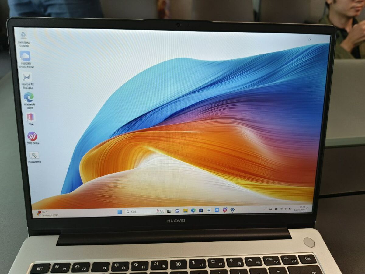 Huawei MateBook D14 2024