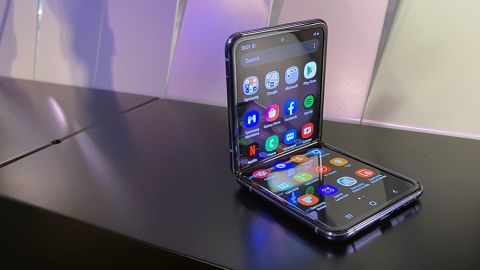 Samsung Foldable Akan Diluncurkan Bulan Agustus Mendatang