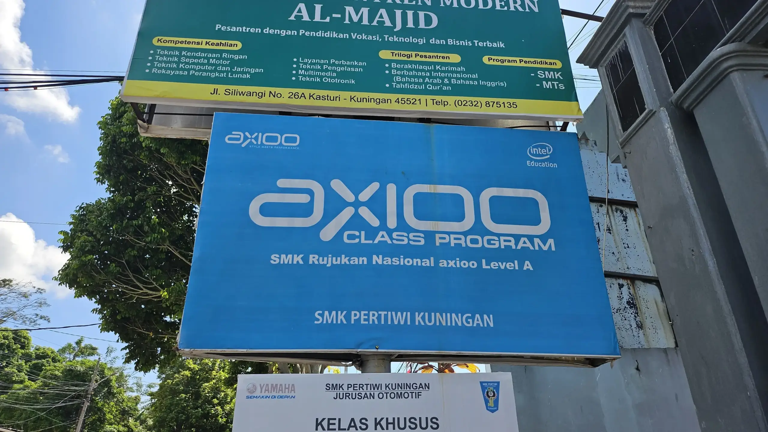 Axioo Class Program di SMK Pertiwi, Kuningan 