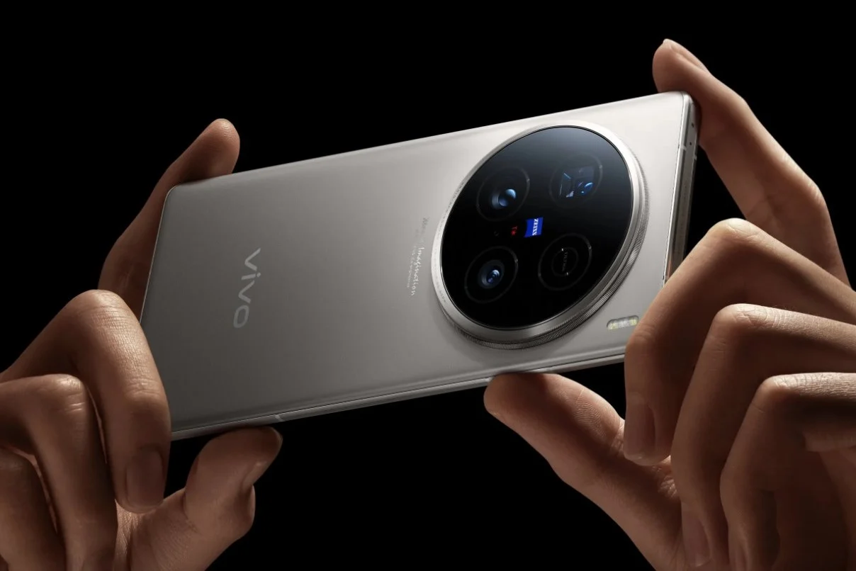 Vivo X100 Ultra Usung Kamera 200MP