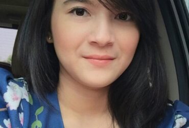 Sarah Shafitri Artis Yang Kini Jadi Orang Kantoran Andalkan Teknologi Internet