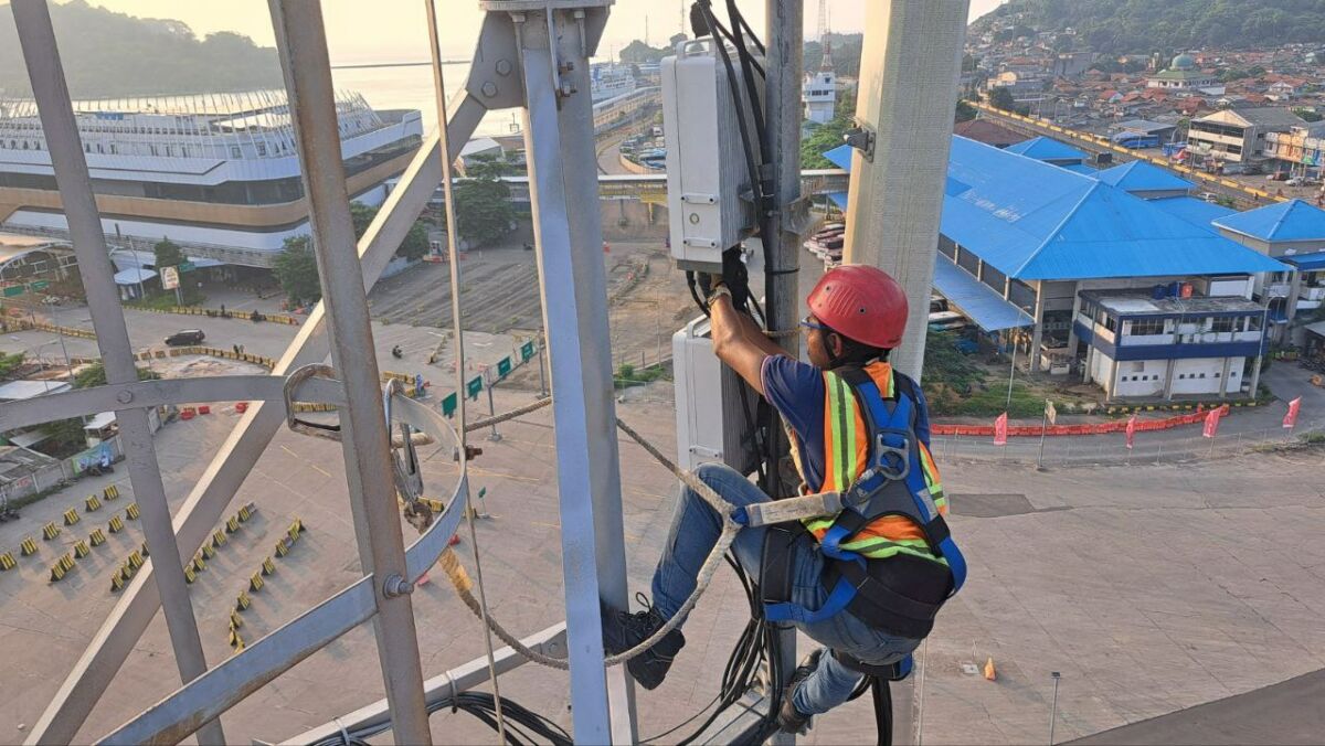 Laba Bersih XL Axiata Tumbuh 168%