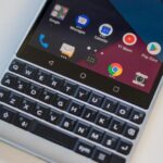 Kehadiran Ponsel BlackBerry 5G Dibatalkan?