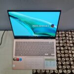 ASUS Zenbook S 13 OLED