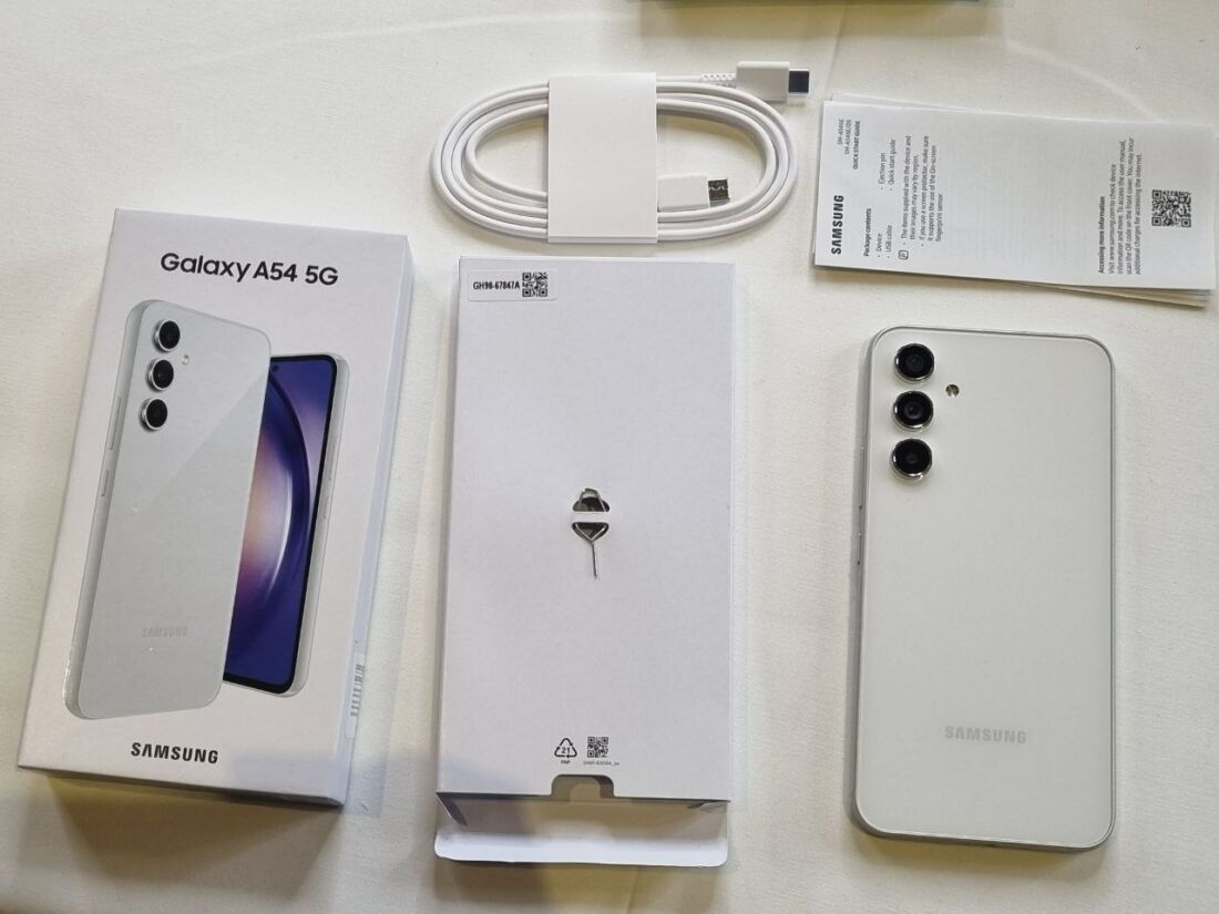 Hands On Galaxy A54 5G