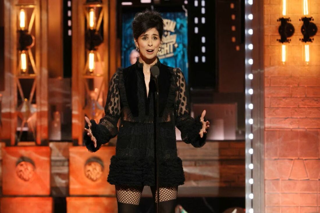 Sarah Silverman Tuntut Meta dan OpenAI Atas Pelanggaran Hak Cipta